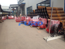 福瑞得機(jī)械激光整平機(jī)、座駕壓路機(jī)、手扶壓路機(jī)、大灌縫機(jī)等及時包裝發(fā)貨