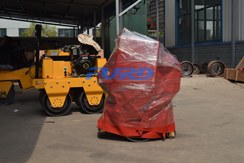 福瑞得機(jī)械手扶雙輪壓路機(jī)，手扶單輪壓路機(jī)，路面開槽機(jī)及時(shí)包裝發(fā)貨