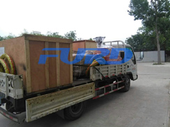 福瑞德機械小型灌縫機，手扶壓路機，灌縫膠及時發(fā)貨