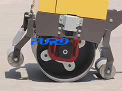 小型壓路機廠家如何在行業(yè)市場中樹立自身品牌？