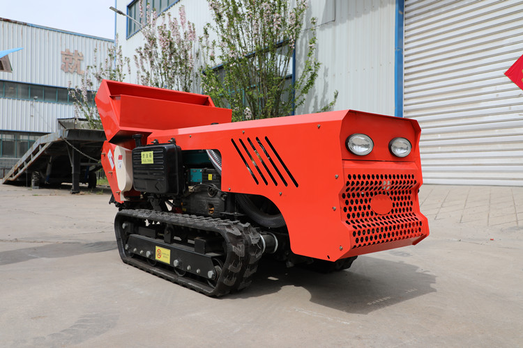 茶園施肥用履帶式田園管理機，遙控作業(yè)超輕松