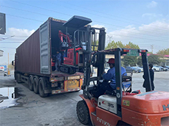 福瑞得一批小挖、平板夯等機(jī)器出口印度